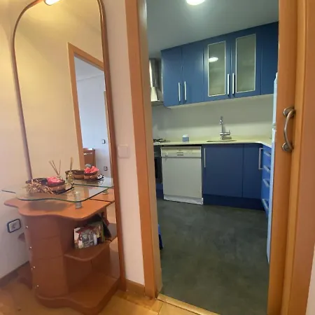 R124 Apartamento Cunit Daire *